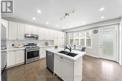 10 Rougebank Avenue Caledon ON L7C 3V1