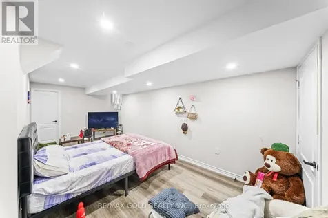 10 Rougebank Avenue Caledon ON L7C 3V1