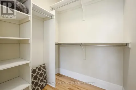 260 Besserer Street Ottawa ON K1N 1J3