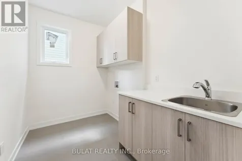 1361 Kitchener Avenue Ottawa ON K1V 6W1