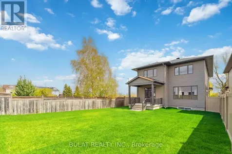 1361 Kitchener Avenue Ottawa ON K1V 6W1
