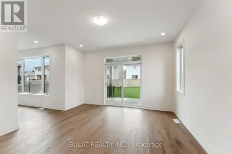 1361 Kitchener Avenue Ottawa ON K1V 6W1