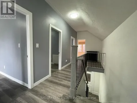 49 Madison Avenue North Kitchener ON N2H 2Z5
