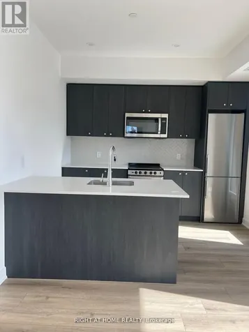 312 Erb Street West Waterloo ON N2L 1W3