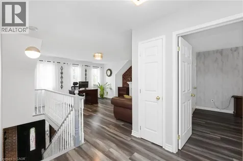 176 Osborn Avenue Brantford ON N3T 6S7