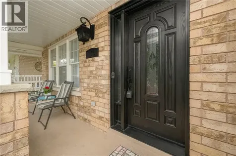 176 Osborn Avenue Brantford ON N3T 6S7