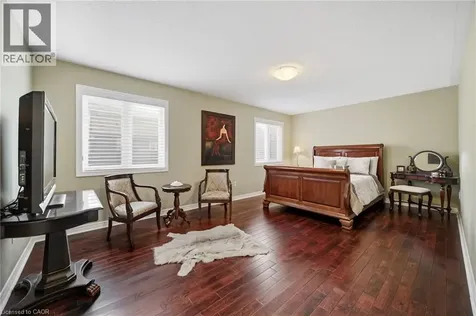 884 Stoutt Crescent Milton ON L9T 7R1