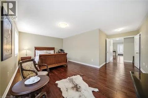 884 Stoutt Crescent Milton ON L9T 7R1