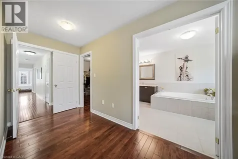 884 Stoutt Crescent Milton ON L9T 7R1
