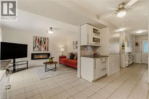 17 Piper Place Caledonia ON N3W 1G9
