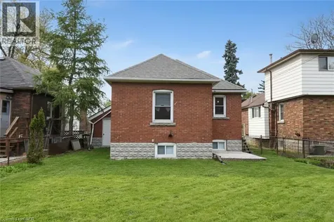 8 Norwood Road Hamilton ON L8S 3P9