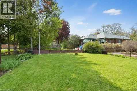 8 Norwood Road Hamilton ON L8S 3P9