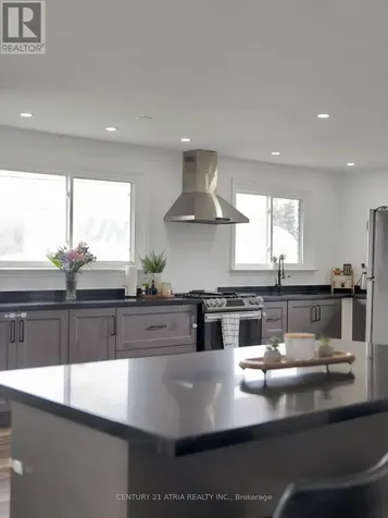 6552 Yonge Street Innisfil ON L0L 1K0