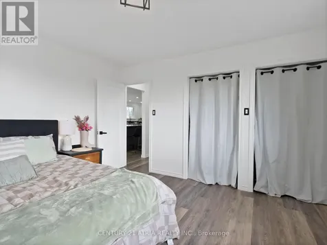 6552 Yonge Street Innisfil ON L0L 1K0