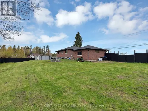 6552 Yonge Street Innisfil ON L0L 1K0
