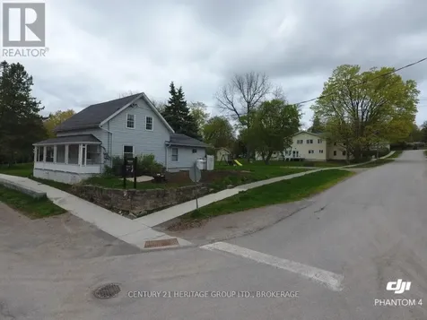 4 Water Street Rideau Lakes ON K0G 1V0