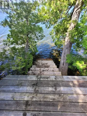 128 Island Rideau Lakes ON K0G 1V0