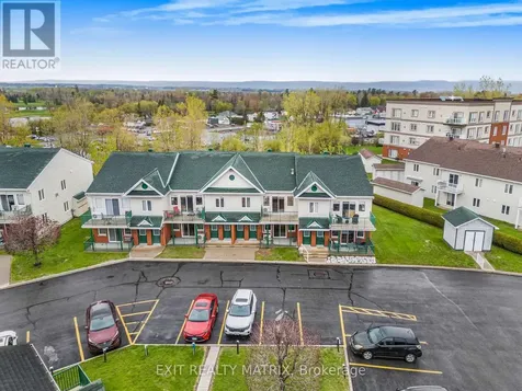 1505 Clement Street Hawkesbury ON K6A 3V8