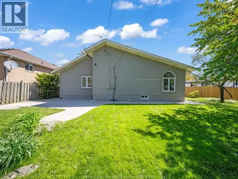 923 Lauzon Road Windsor ON N8S 3M4