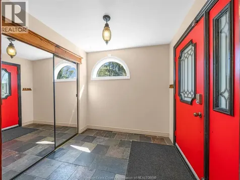 923 Lauzon Road Windsor ON N8S 3M4