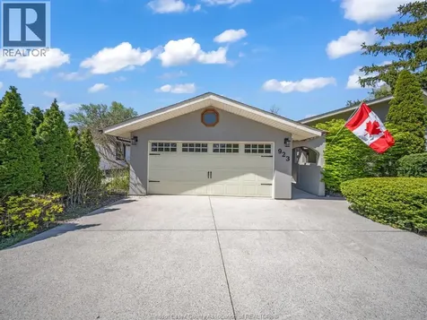 923 Lauzon Road Windsor ON N8S 3M4