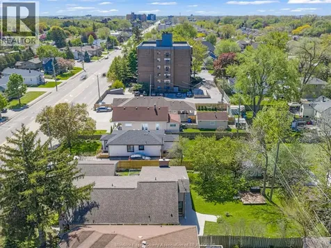 923 Lauzon Road Windsor ON N8S 3M4