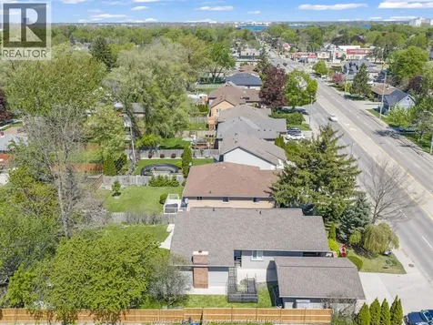 923 Lauzon Road Windsor ON N8S 3M4