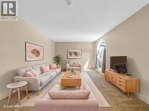 923 Lauzon Road Windsor ON N8S 3M4
