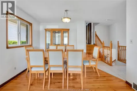 1042 Brookview Crescent Windsor ON N8W 5H3