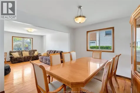 1042 Brookview Crescent Windsor ON N8W 5H3