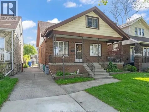 1488 Pierre Avenue Windsor ON N8X 4P3