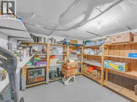 1488 Pierre Avenue Windsor ON N8X 4P3
