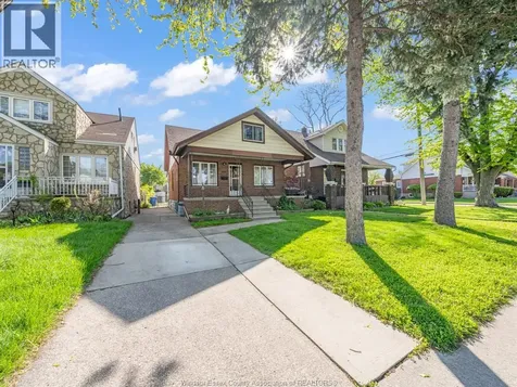 1488 Pierre Avenue Windsor ON N8X 4P3