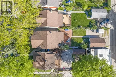1488 Pierre Avenue Windsor ON N8X 4P3