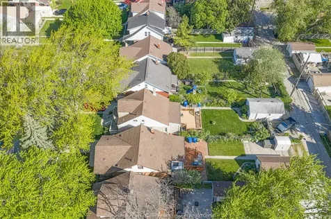 1488 Pierre Avenue Windsor ON N8X 4P3