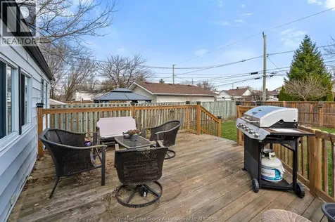 1522 Westcott Windsor ON N8Y 4C6