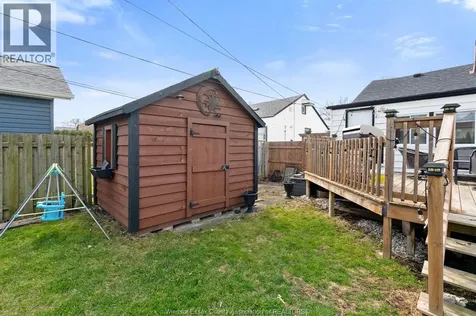 1522 Westcott Windsor ON N8Y 4C6