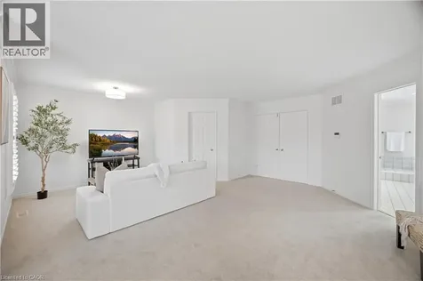 1122 Berkshire Court Oakville ON L6M 2L6
