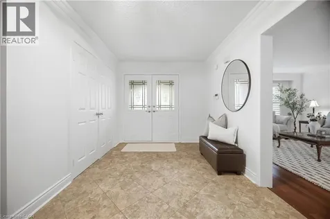 1122 Berkshire Court Oakville ON L6M 2L6