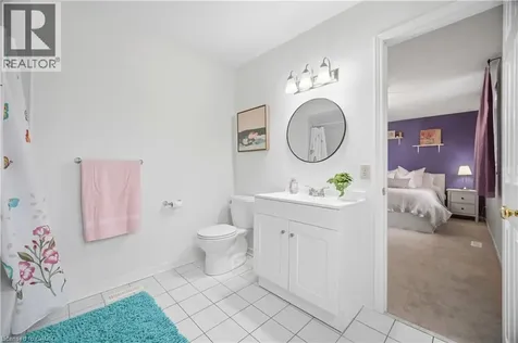 1122 Berkshire Court Oakville ON L6M 2L6
