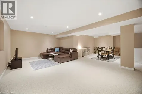 1122 Berkshire Court Oakville ON L6M 2L6
