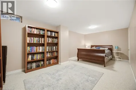 1122 Berkshire Court Oakville ON L6M 2L6