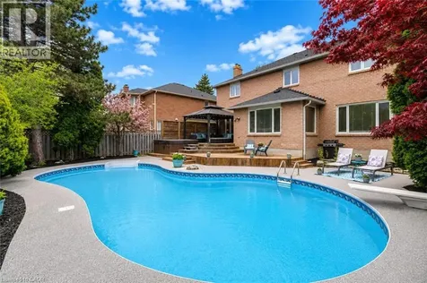 1122 Berkshire Court Oakville ON L6M 2L6