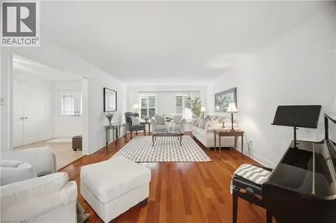 1122 Berkshire Court Oakville ON L6M 2L6