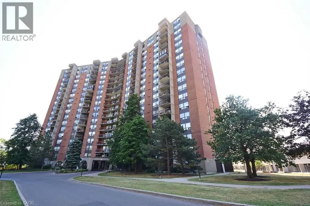 50 Mississauga Valley Boulevard Mississauga ON L5A 3S2