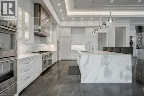 1272 Fiddlers Green Road Ancaster ON L9G 3L1