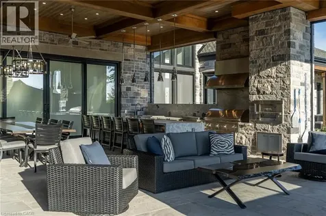 1272 Fiddlers Green Road Ancaster ON L9G 3L1