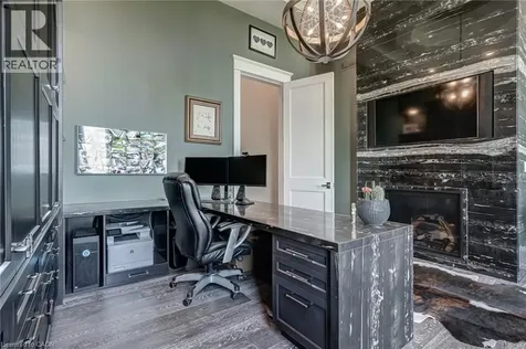 1272 Fiddlers Green Road Ancaster ON L9G 3L1