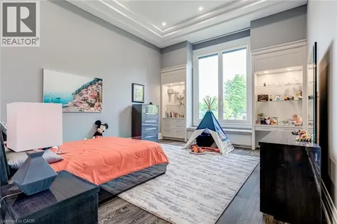 1272 Fiddlers Green Road Ancaster ON L9G 3L1