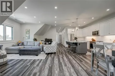 1272 Fiddlers Green Road Ancaster ON L9G 3L1
